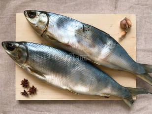 Сурские (ПШЕНИЧНЫЕ) Тайский перчик (100 гр): Сиг вяленый