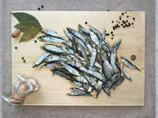 Рыба горячего копчения: Тюлька вяленая